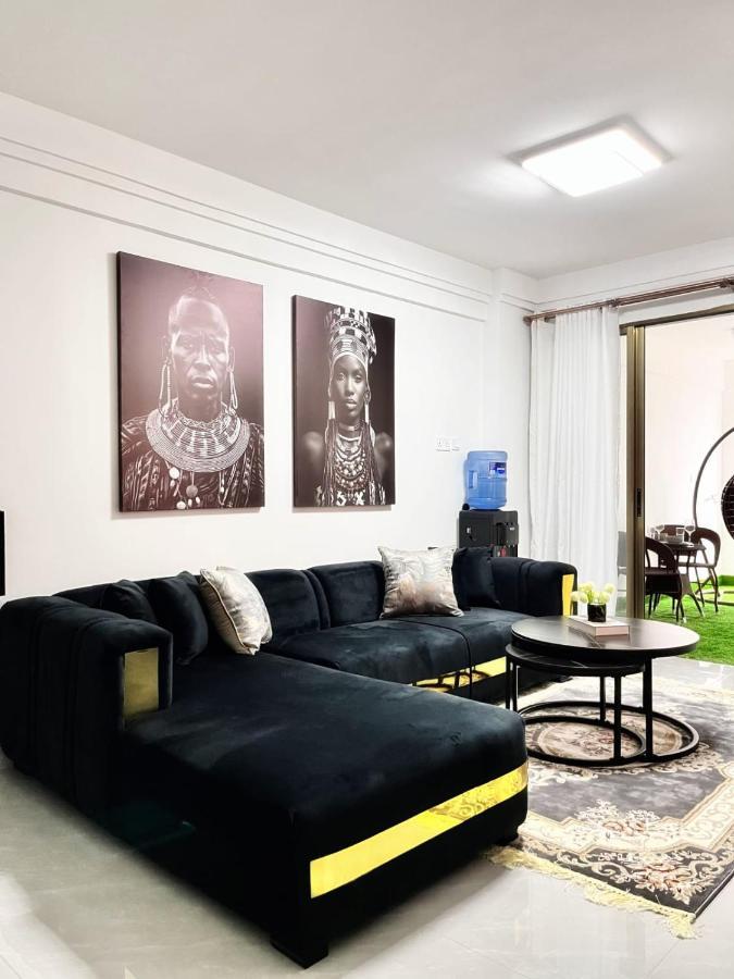 Lux Gold Park *