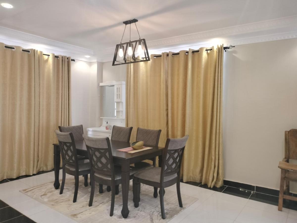 Apartment Monisa House