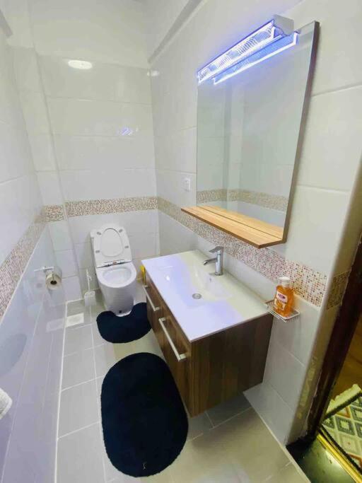 Tranquil Homes 1br On Denis Pritt, Kilimani Nairobi