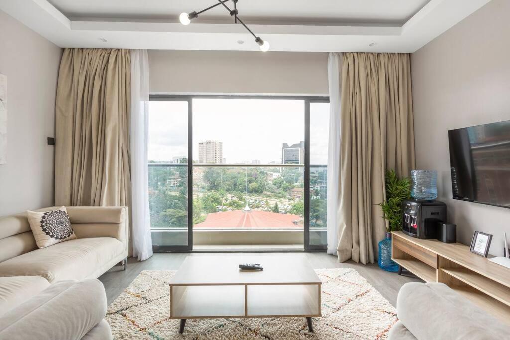 Luxury 2-bedroom At Escada