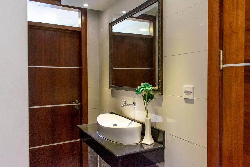 Duchess Park Serviced 4 Bedroom Apartment Nairobi