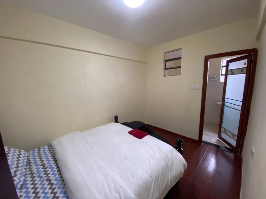 Apartment 4 Bedroom Nairobi, Kilimani, Halaal, Yaya Nairobi