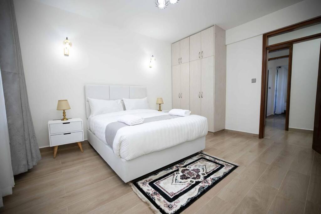 Urban Living 2br Westlands, King & Queen Size Beds * Nairobi