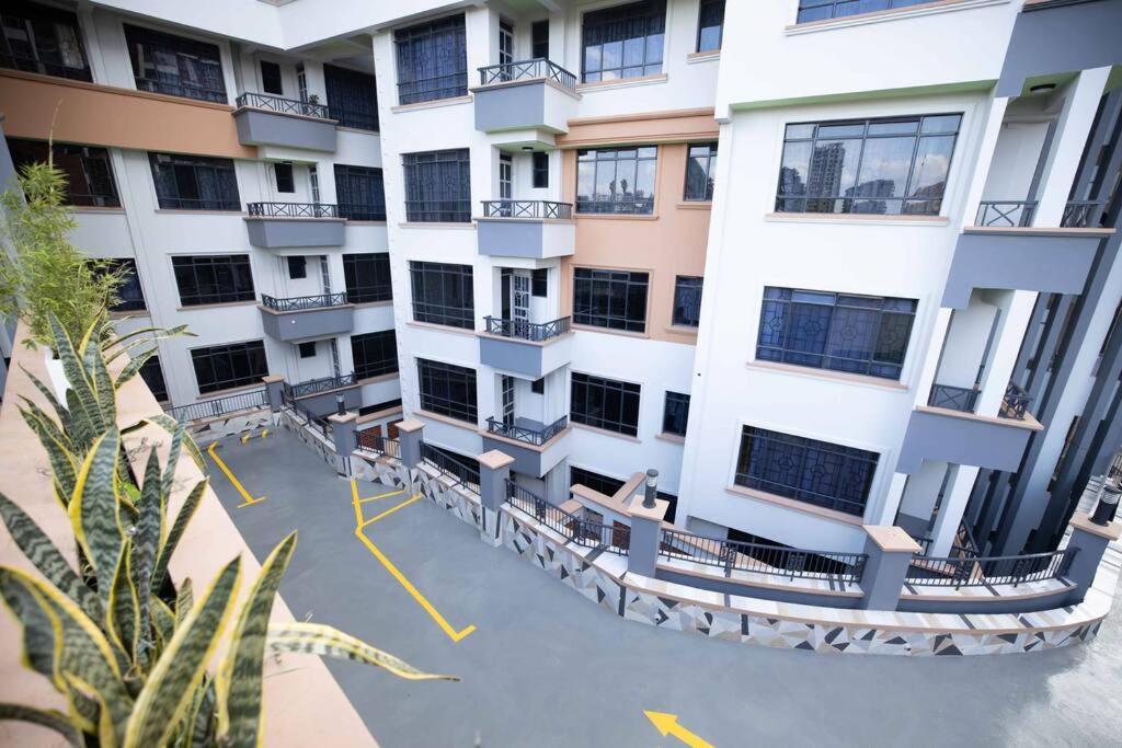 Apartment Urban Living 2br Westlands, King & Queen Size Beds *
