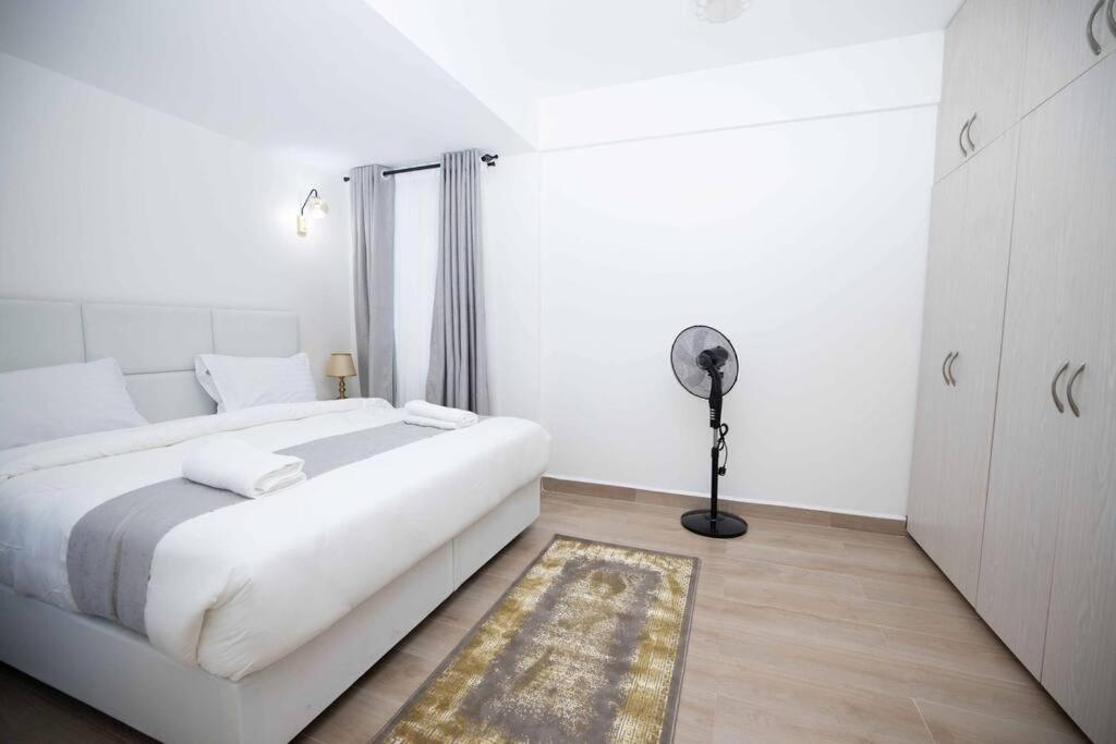 Urban Living 2br Westlands, King & Queen Size Beds Apartment Nairobi