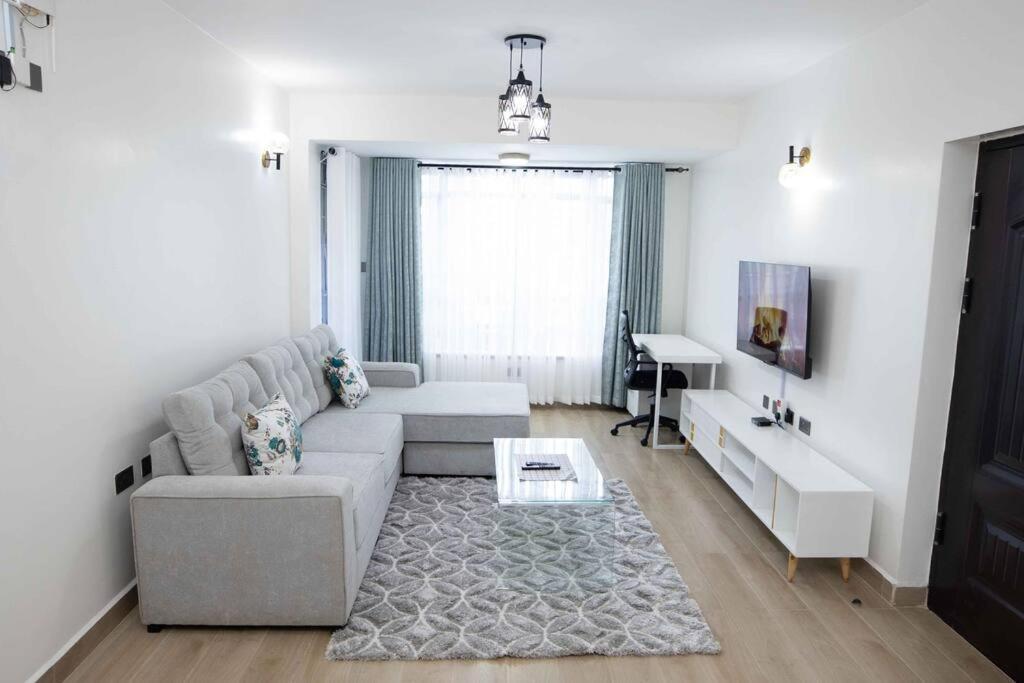 Urban Living 2br Westlands, King & Queen Size Beds * Nairobi