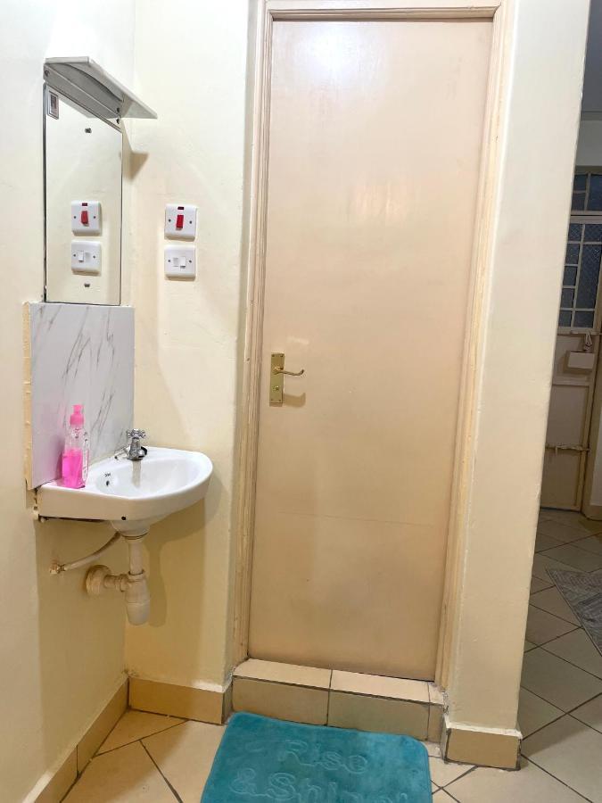 Aloha Apartment *
