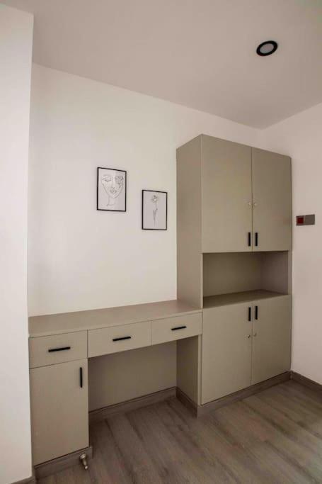 La Vie Homes Apartment *