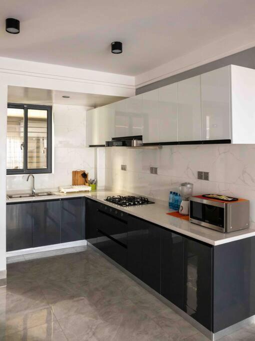 La Vie Homes *