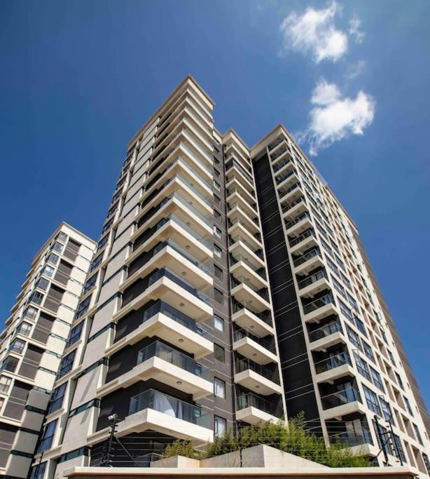 Apartment La Vie Homes *