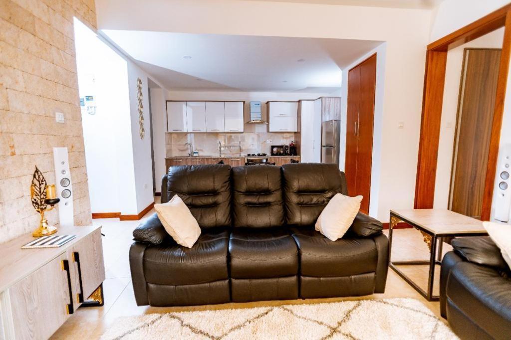 Apartment Happytravelswithmj Nairobi