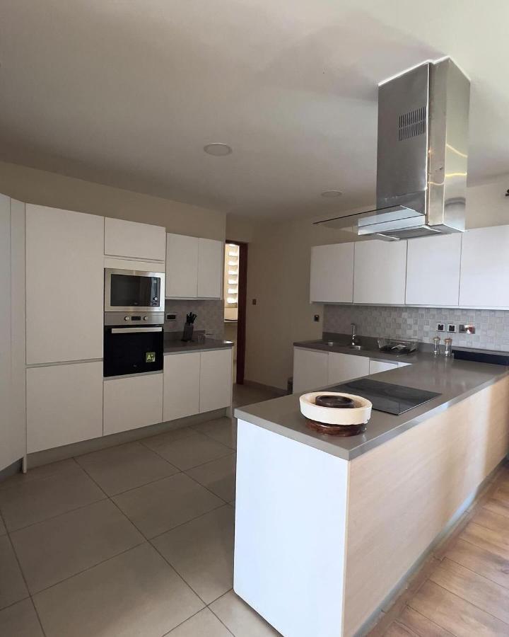 Silverstone Apartment *