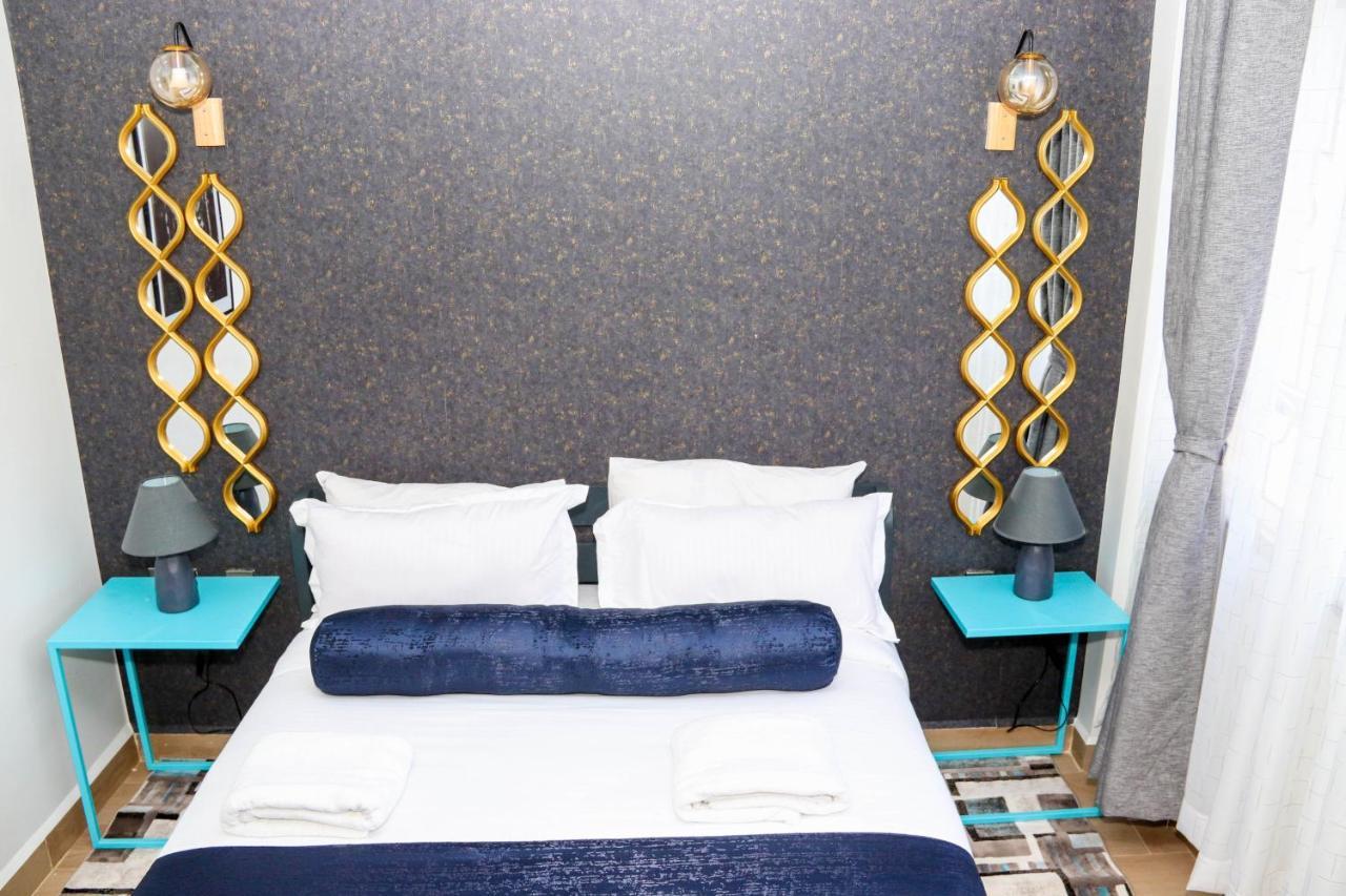 Zuri Homes By Edmor Apartment *