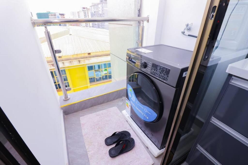The Gold Park 2 Bedroom Kilimani Apartment *