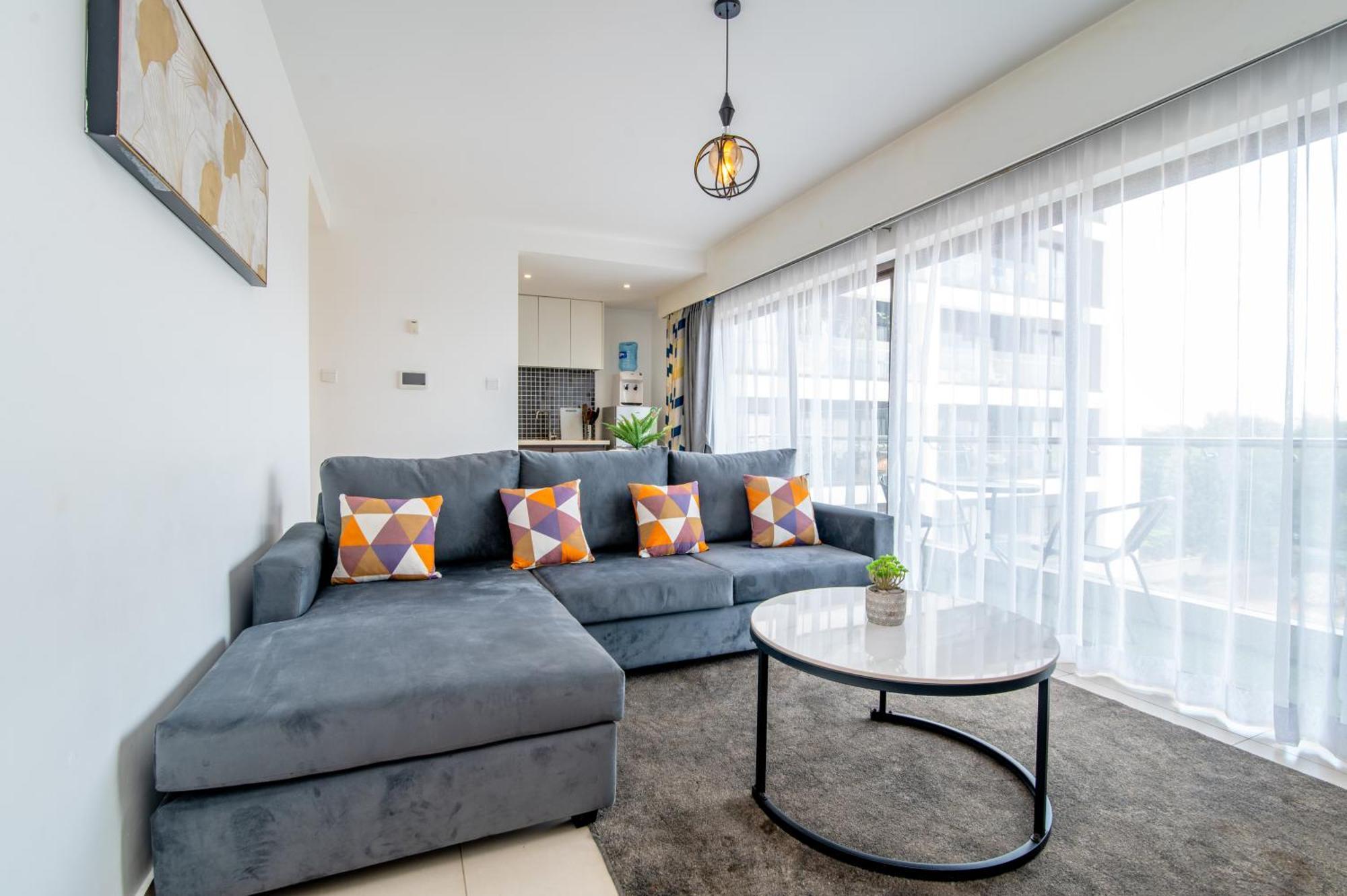Astoria 1bdr With A Gym&pool With Views * Nairobi