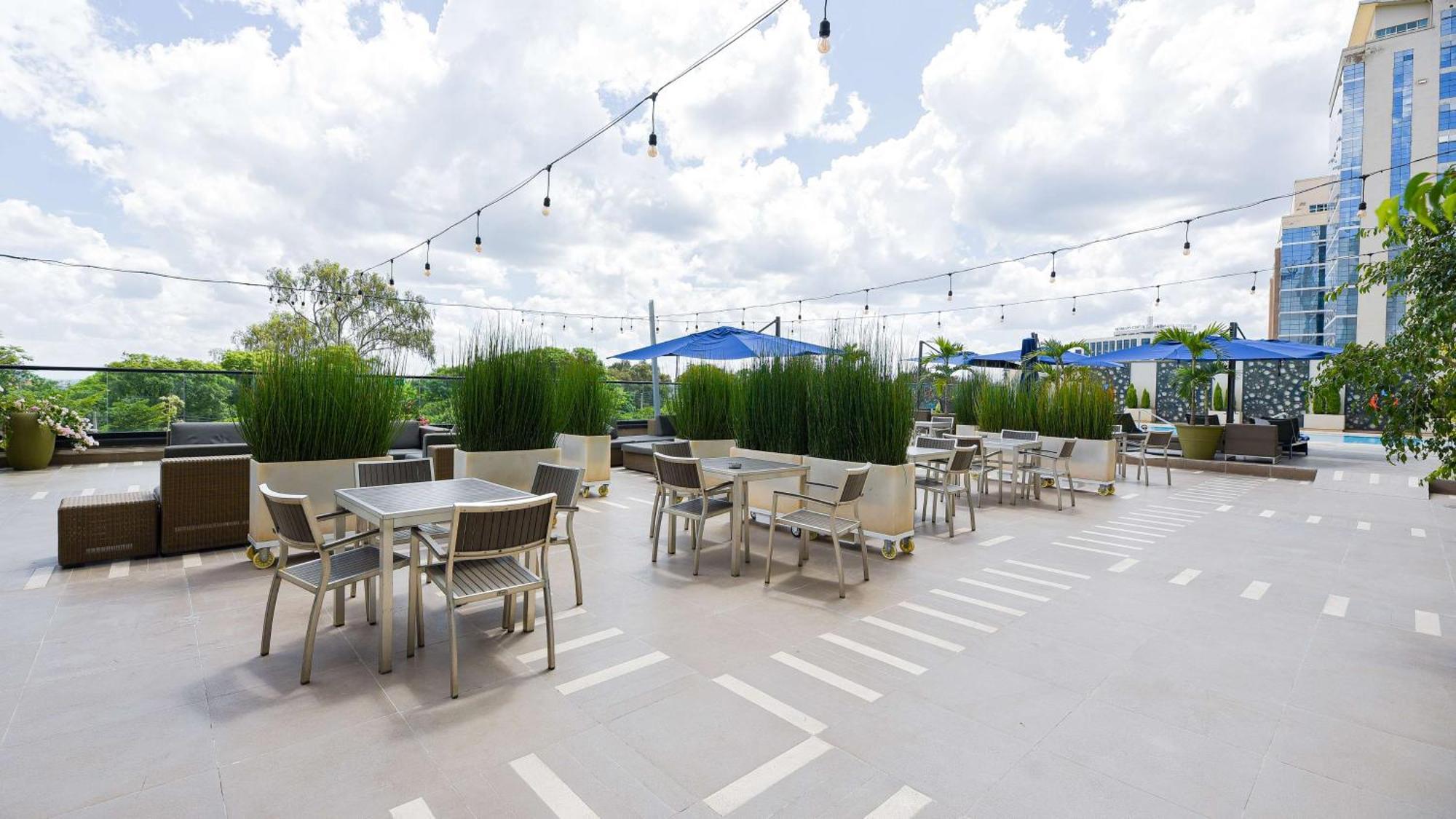 Radisson Blu Hotel, Upper Hill Hotel 5*
