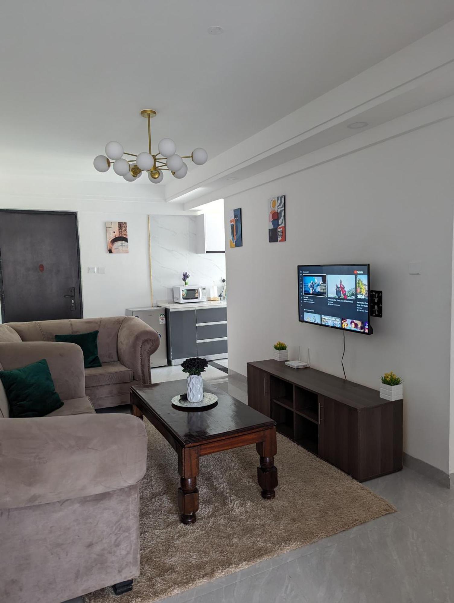 Apartment Hosted By Pauline Goldpark Kilimani 2 Bedroom *