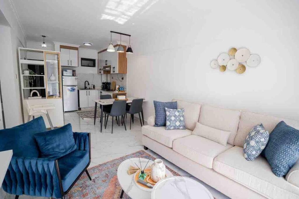 Apartment Luxury Two Bedroom In Kilimani Nairobi