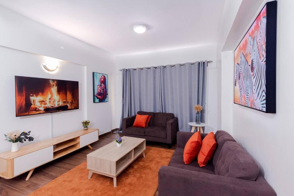 Serena 3br W Mall And Pool Apartment *