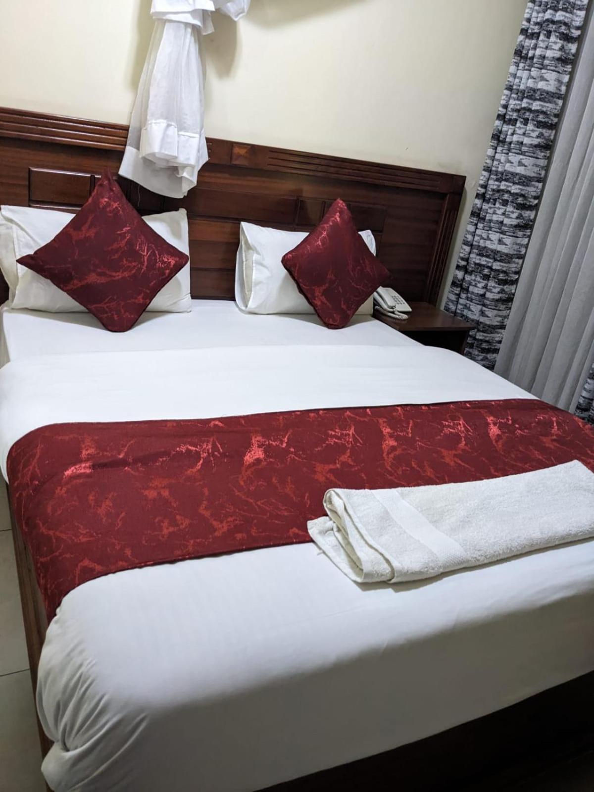 Epitome Times 3* Nairobi