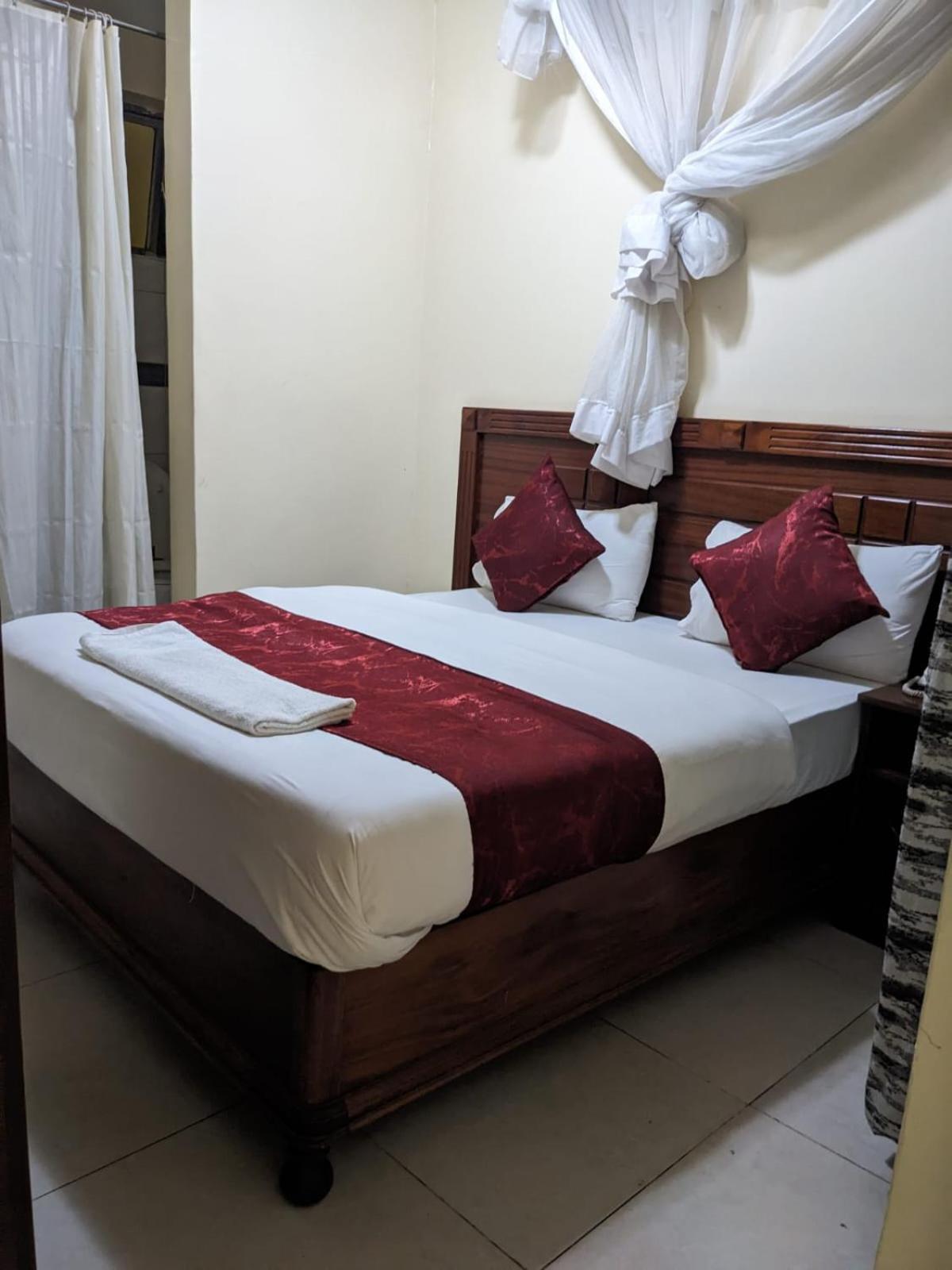 Epitome Times 3* Nairobi