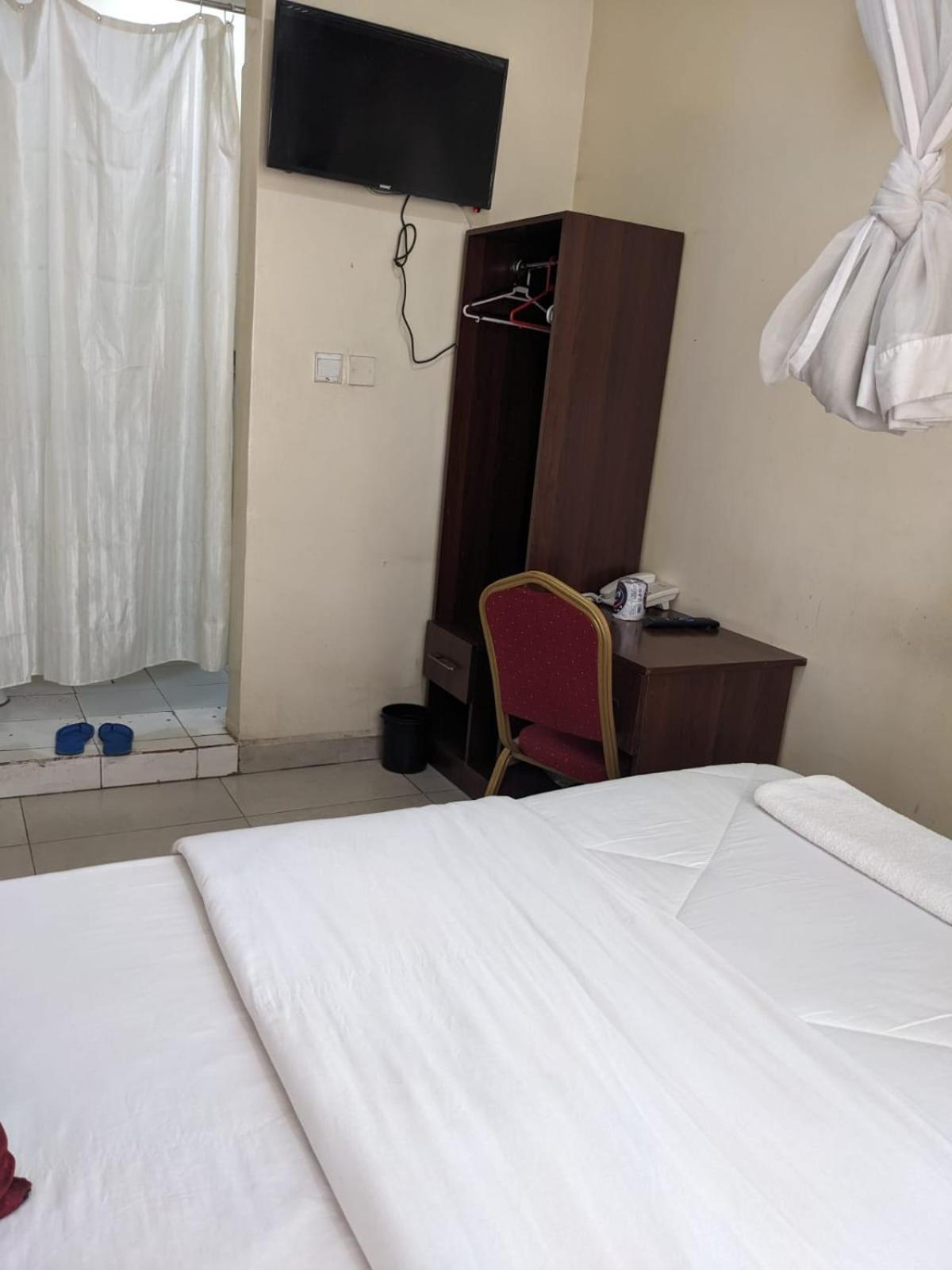 Epitome Times 3* Nairobi