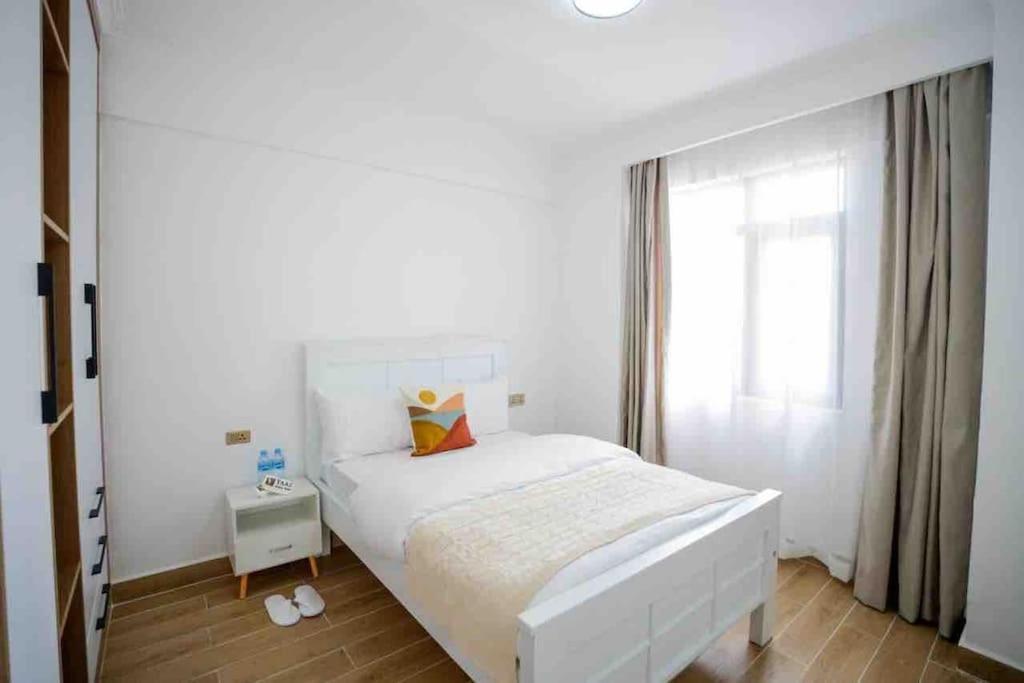 Apartment Luxury Two Bedroom In Kilimani