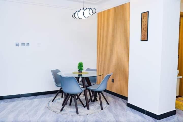 Bed & Breakfast Staroot 2 Bedroom In Kilimani *