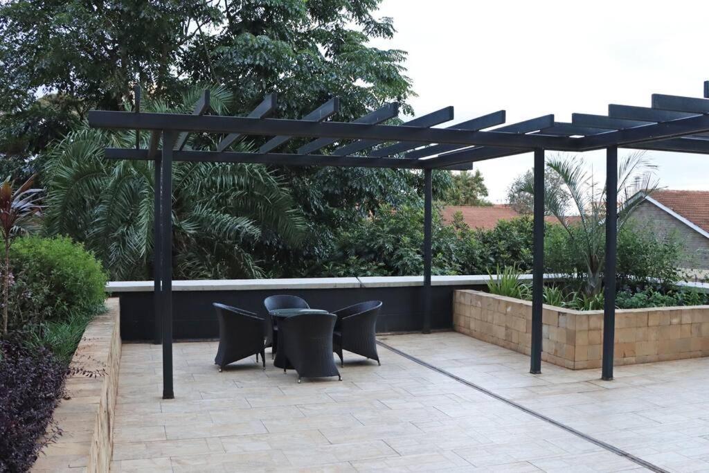 Astoria Lovely One Bedroom With Ac & Ups In Lavington Nairobi