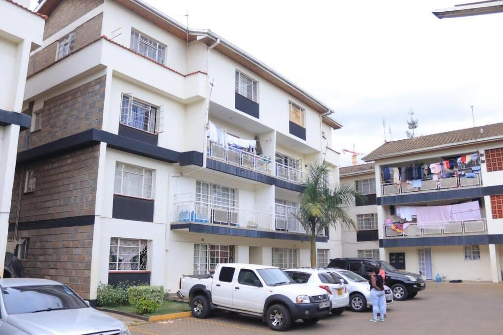 Affordable 2br With 3 Beds Near Yaya Nairobi