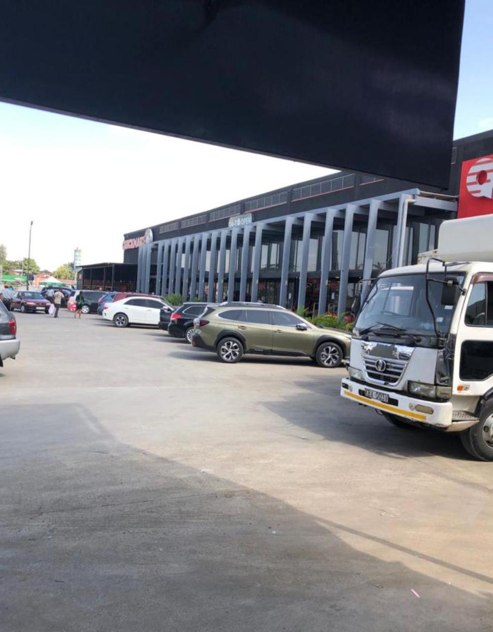 Sandrock * Nairobi