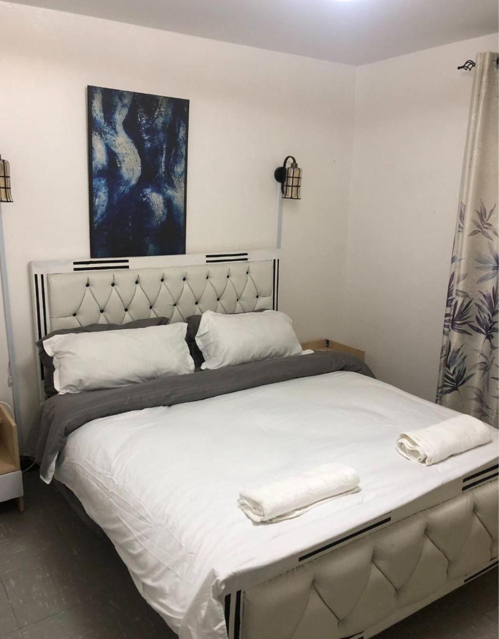 Sandrock Apartment