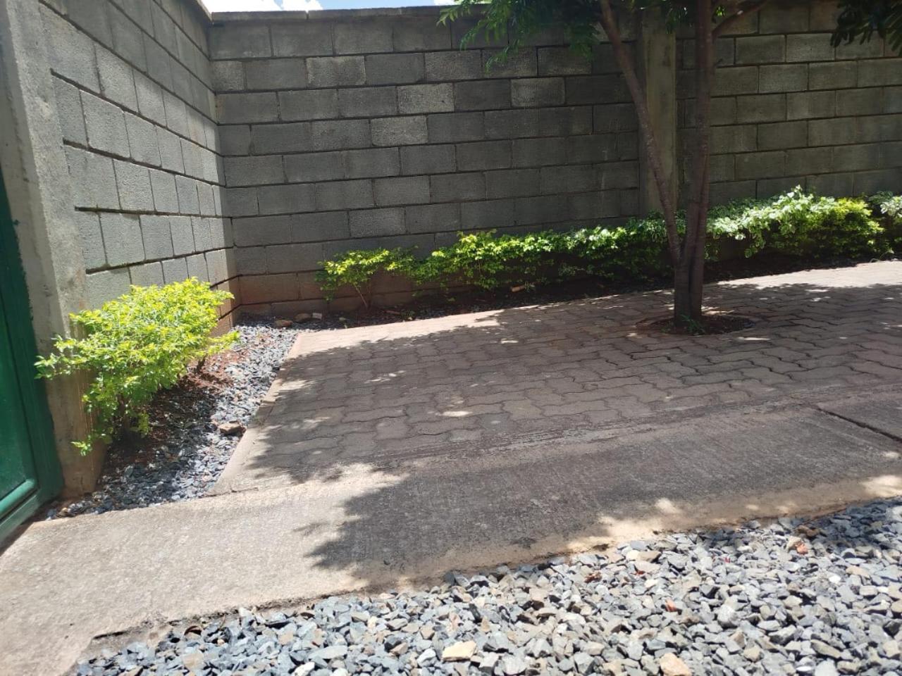Malaikamaisonette Fully Furnished Nyayo Estate Kenya Namba Simu Sufuri Saba Sufuri Moja Moja Nne Tisa Sufuri Sufuri Saba Next To Jkia Jomo Kenyatta International Airport,next To Sgr Terminus Next To Kenya Airways Pride Centr Holiday home *