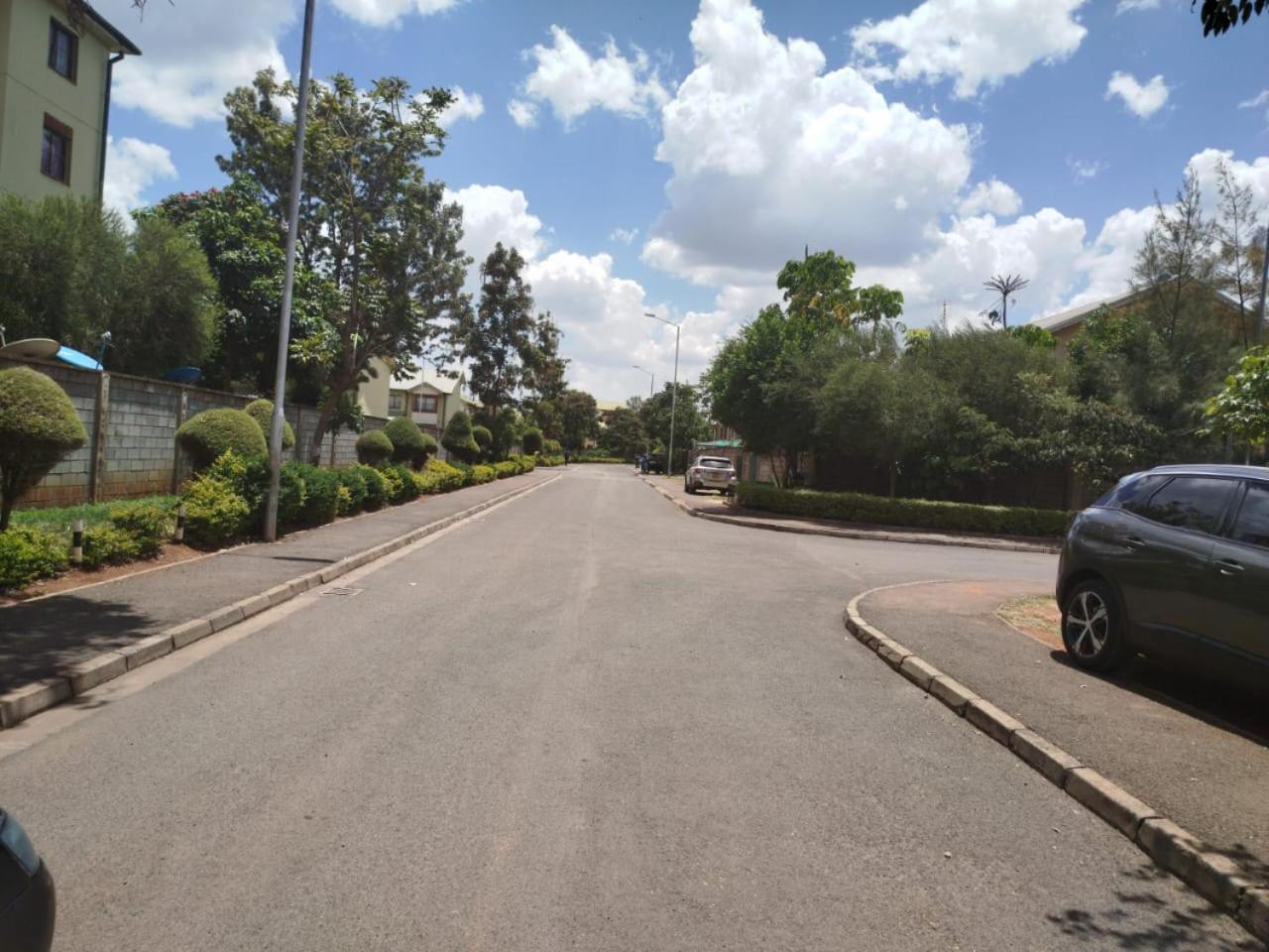 Malaikamaisonette Fully Furnished Nyayo Estate Kenya Namba Simu Sufuri Saba Sufuri Moja Moja Nne Tisa Sufuri Sufuri Saba Next To Jkia Jomo Kenyatta International Airport,next To Sgr Terminus Next To Kenya Airways Pride Centr Holiday home