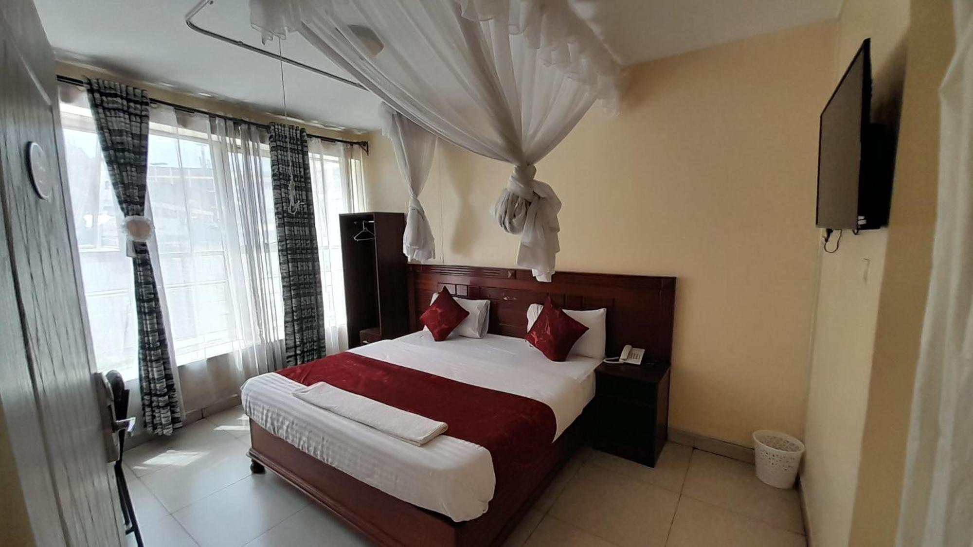 Epitome Times Hotel 3*