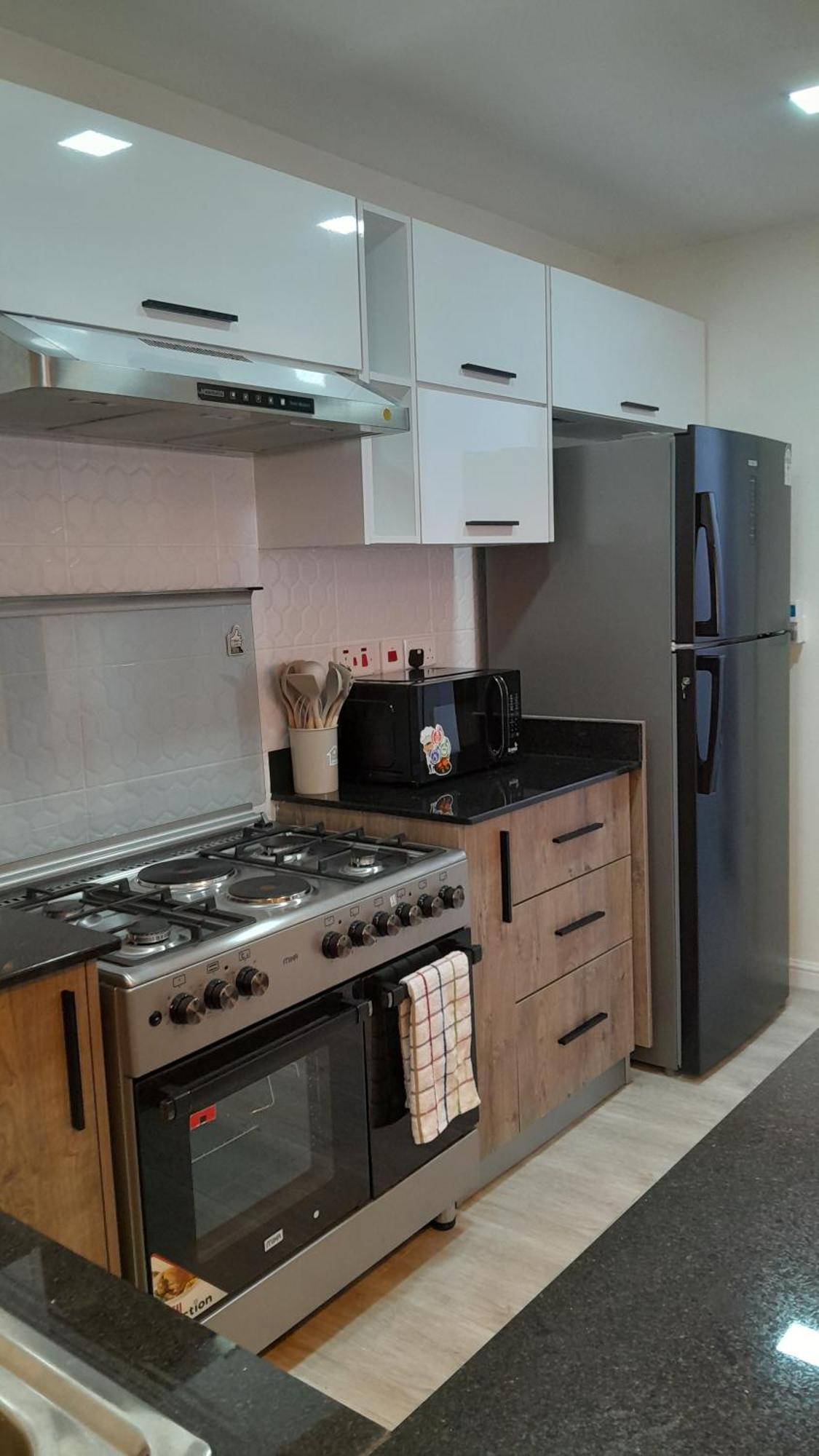 Apartment Azania Cozy Units 5 Minutes To Sarit Centre Nairobi