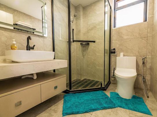 Luxurious And Comfy Homes *