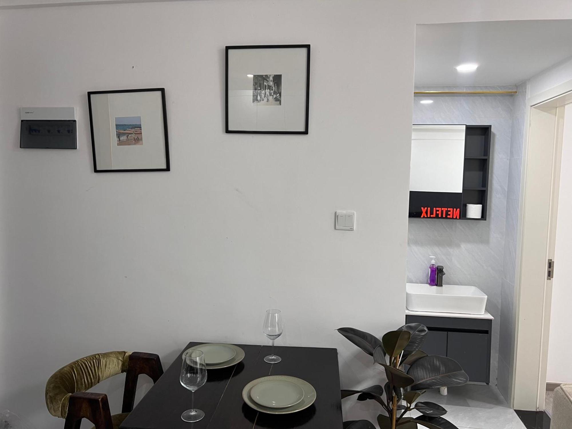 Cozy & Serene Flat In Kilimani With A Gym & City Views Nairobi