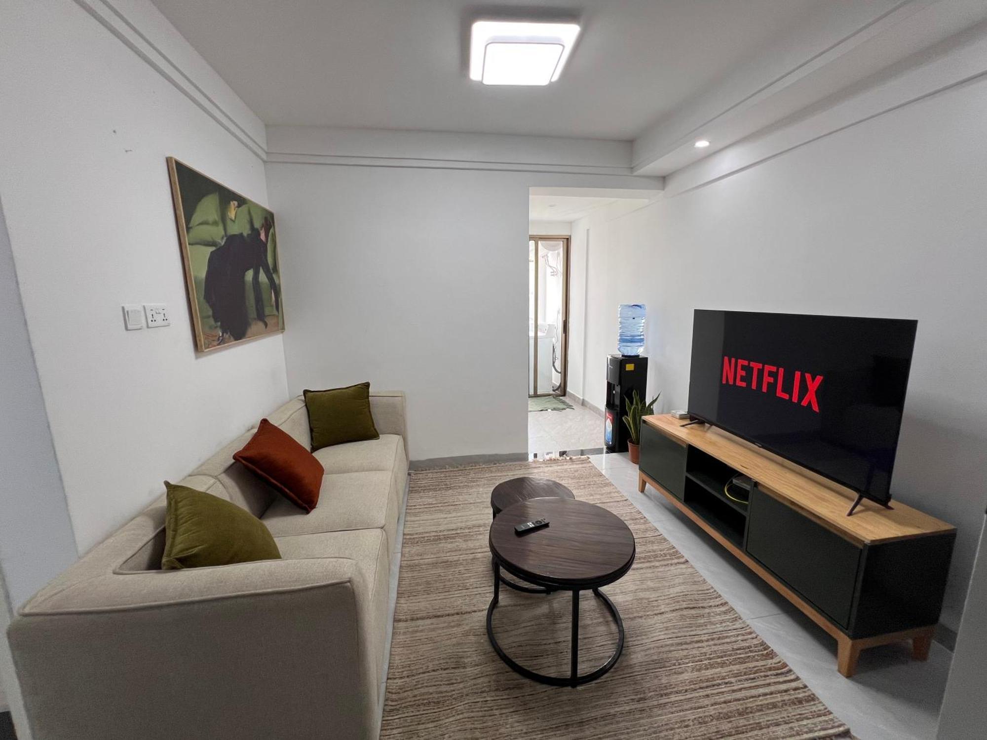 Cozy & Serene Flat In Kilimani With A Gym & City Views Nairobi