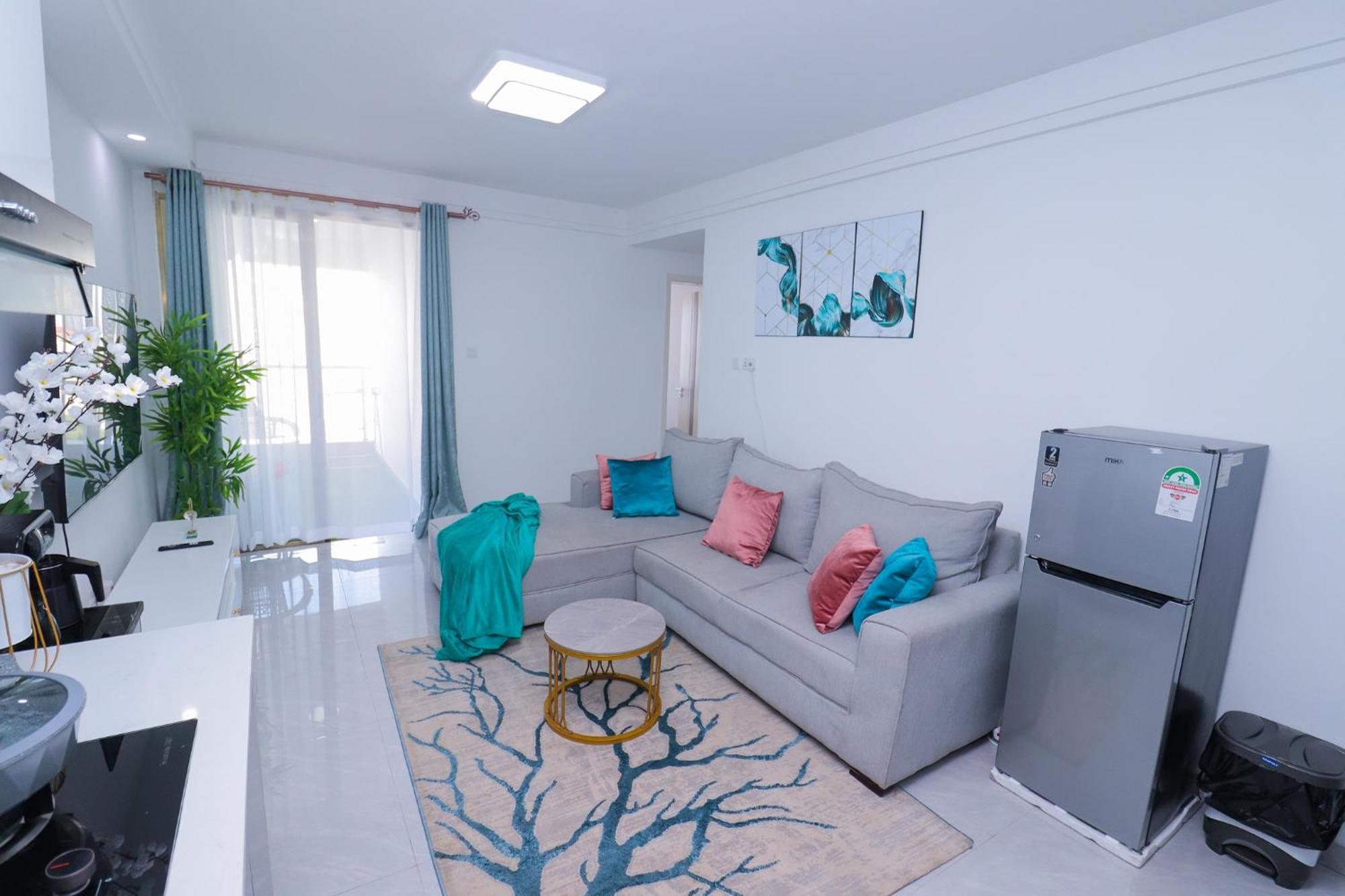 Apartment Skyline Splendor With City Views, Mini Golf, Spa And Restaurant In Kilimani *