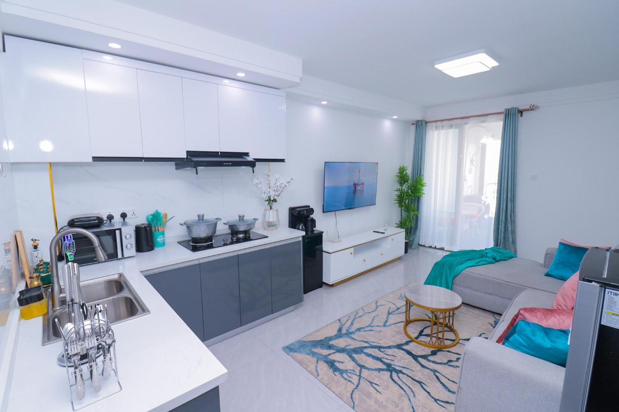 Skyline Splendor With City Views, Mini Golf, Spa And Restaurant In Kilimani