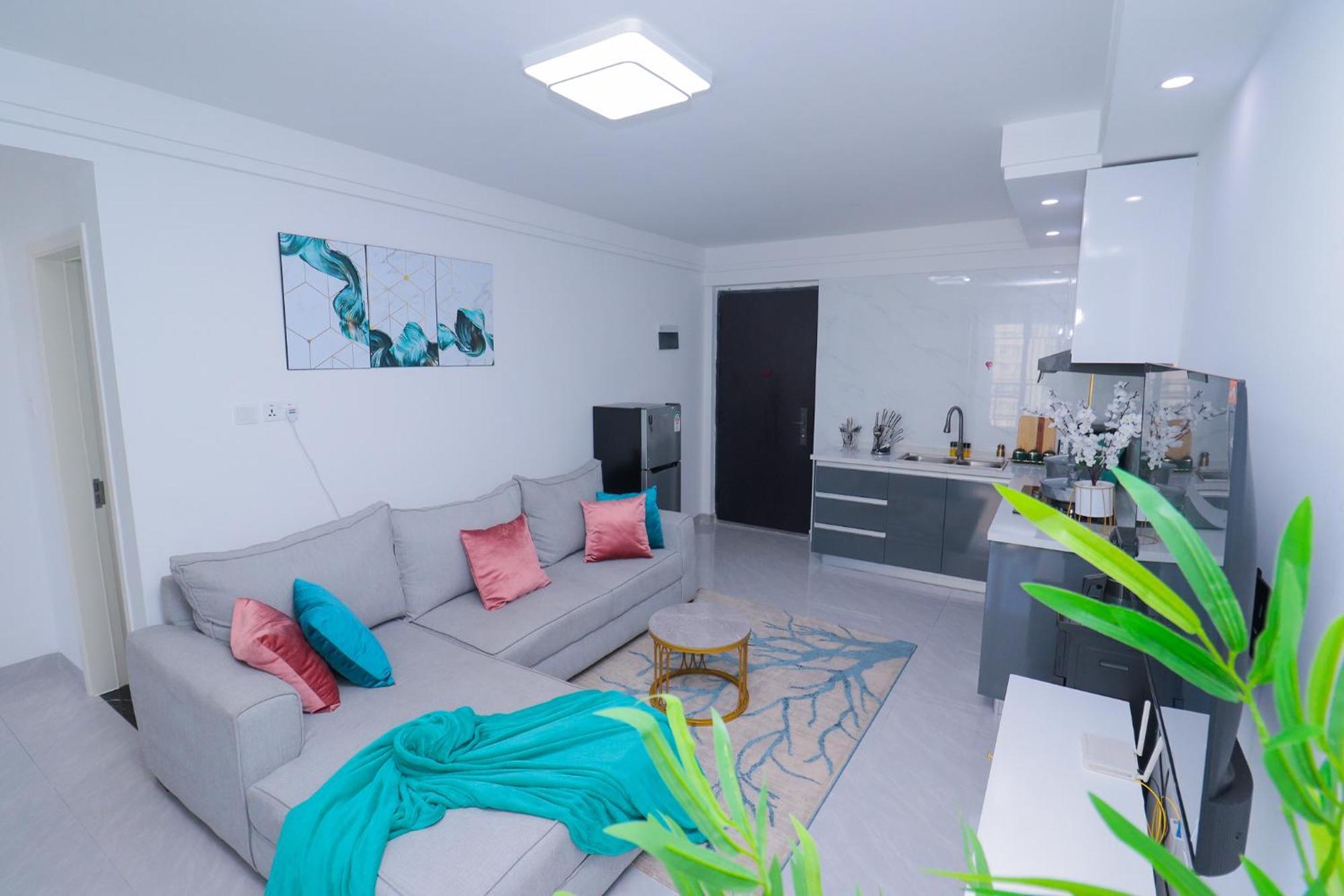 Skyline Splendor With City Views, Mini Golf, Spa And Restaurant In Kilimani *