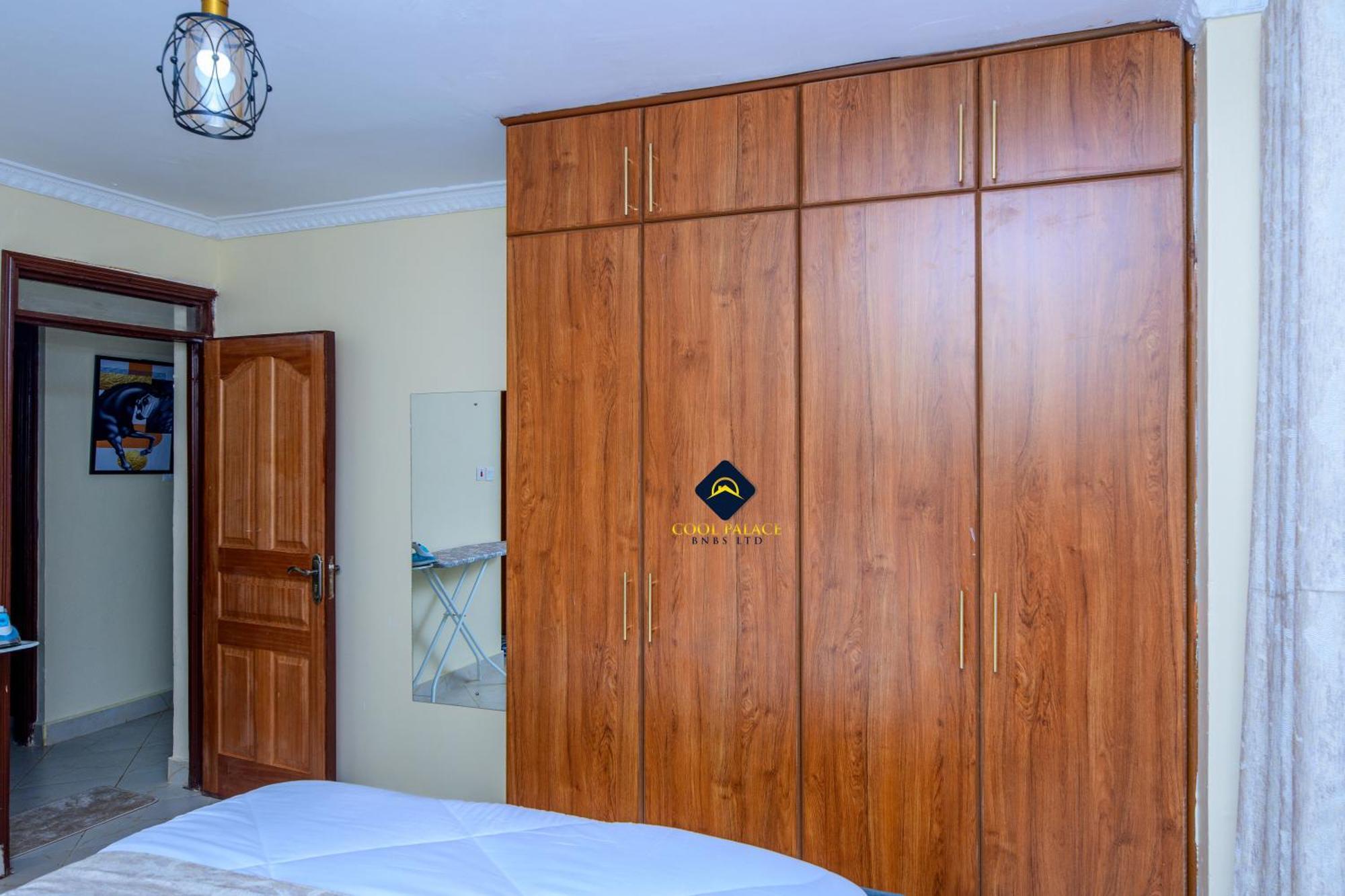 Zanaya * Nairobi