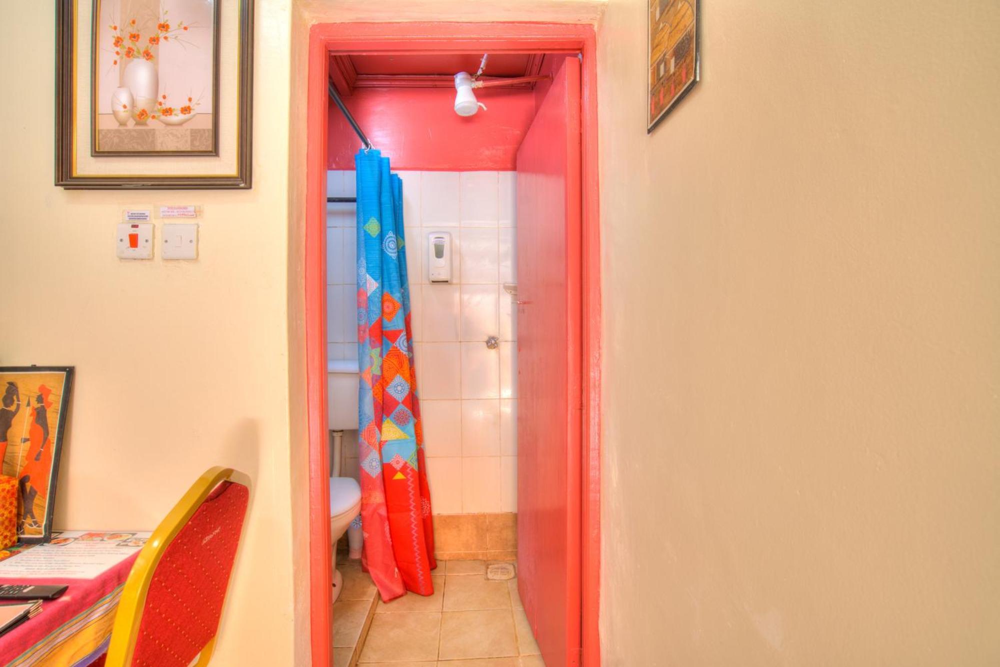 Red Buffalo House 3* Nairobi