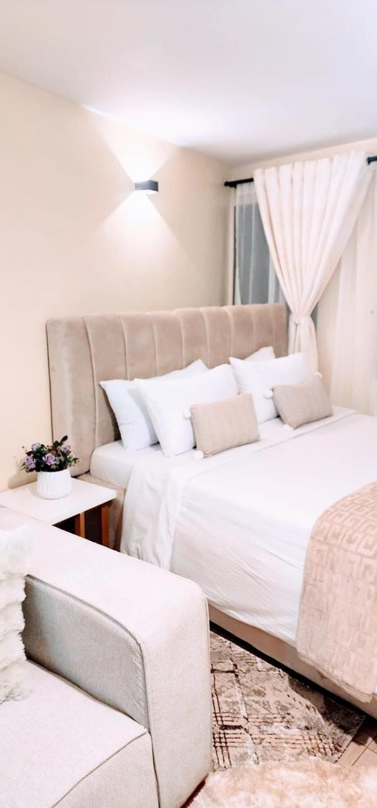 Golden Touch Luxury * Nairobi