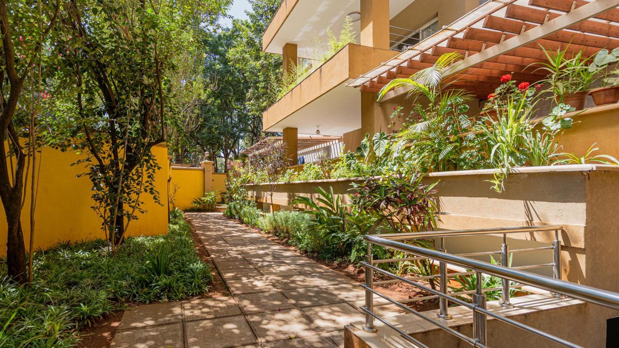 Exquisite 2 Bedroom, Lux Living At Riverside * Nairobi
