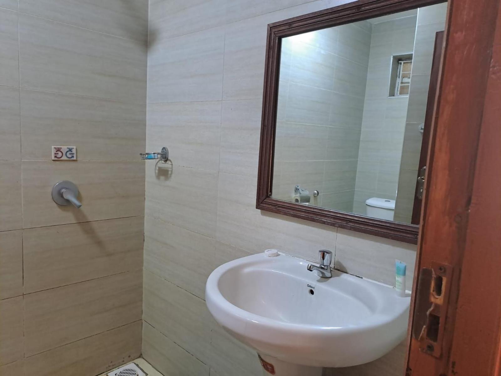 Hotel New Carnation Nairobi