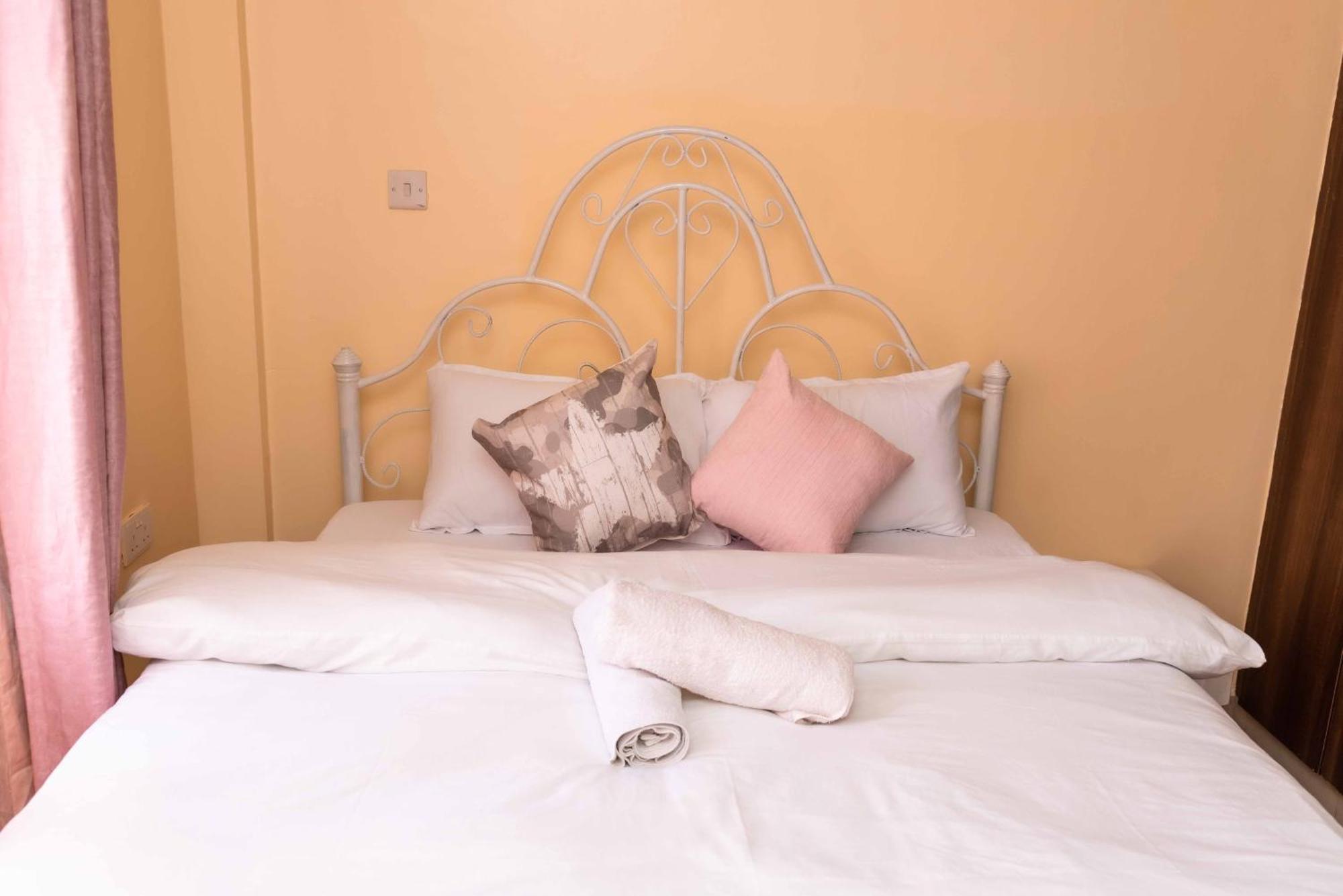 2bed 5 Minute Walking Distance To Cbd/town Apartment