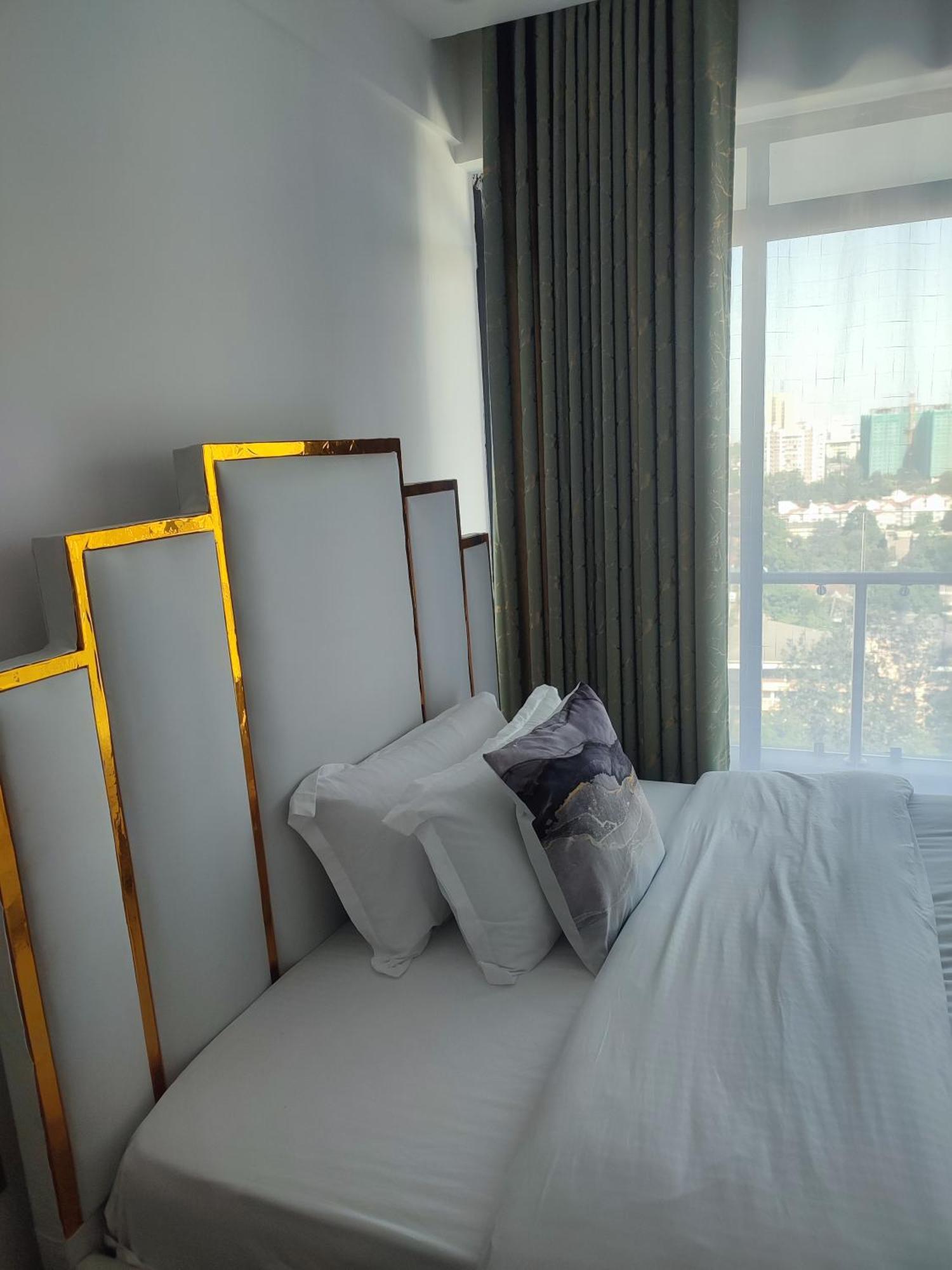 Executive One Bed With Balcony Gym Netflix * Nairobi