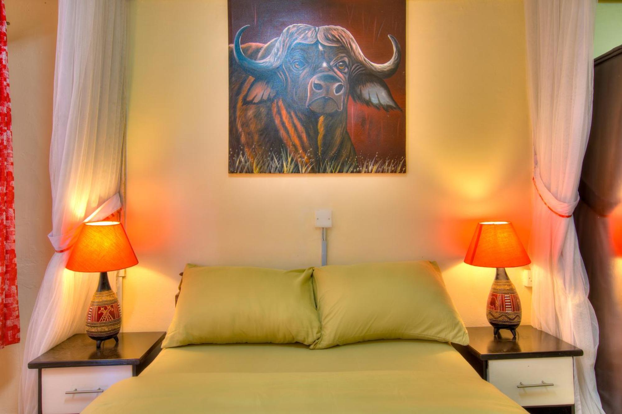 Red Buffalo House